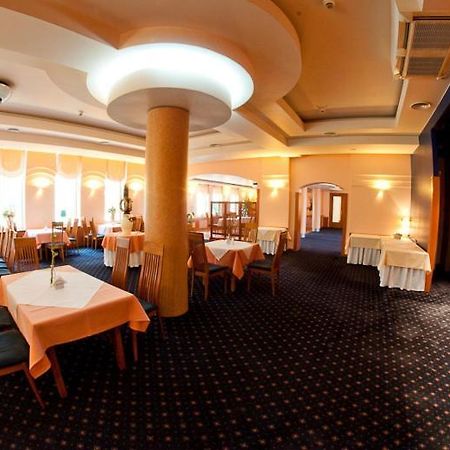 Hotel Naramowice Poznań Restaurant foto